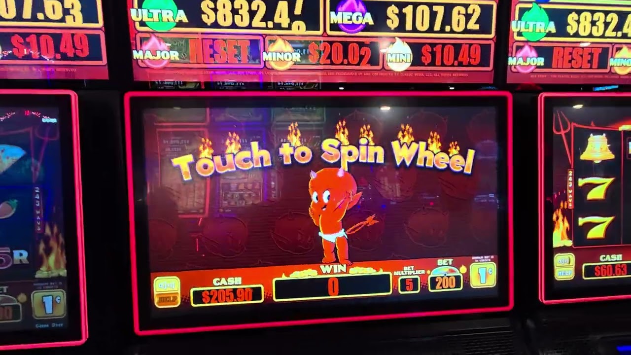 Playing HOT STUFF WICKED WHEEL at WINSTAR WORLD CASINO