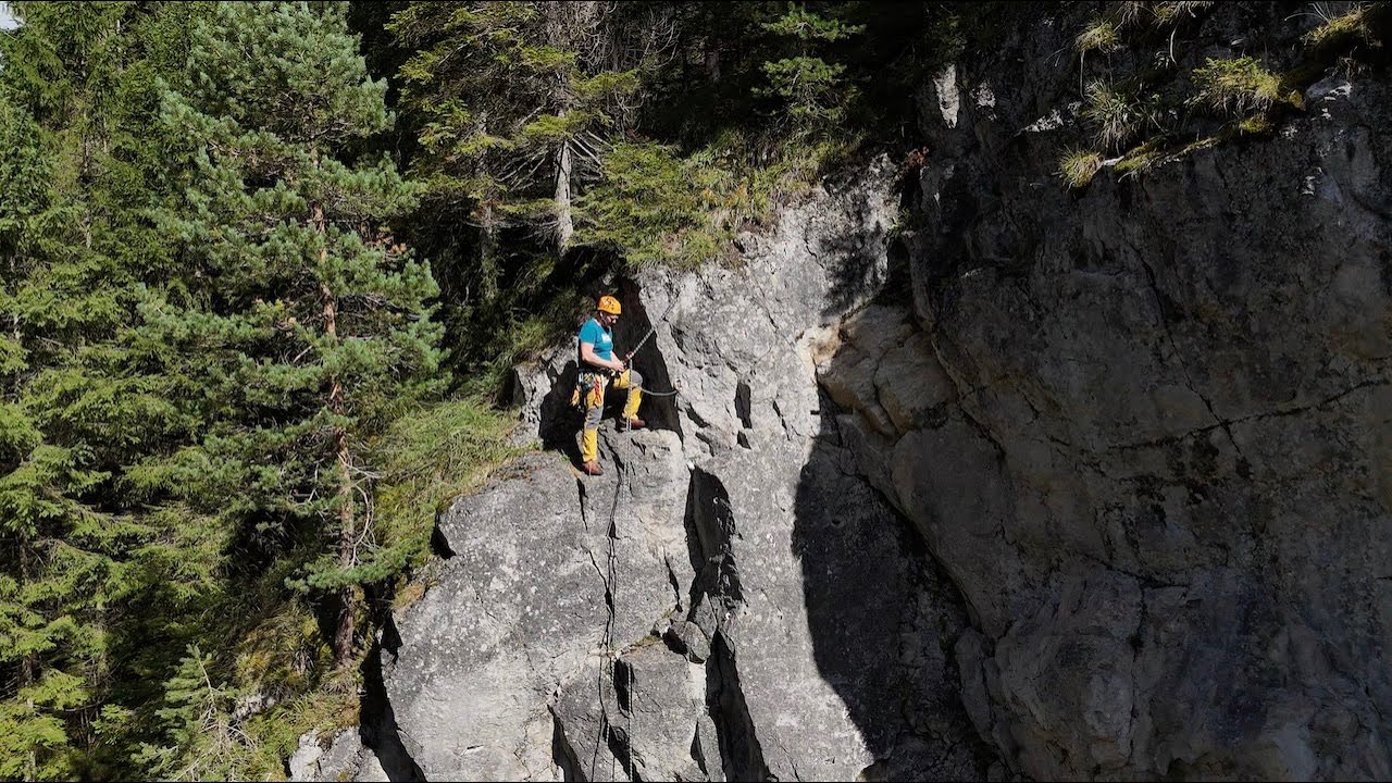 ORAVA: skryt&yacute; klenot Slovenska očami rod&aacute;ka