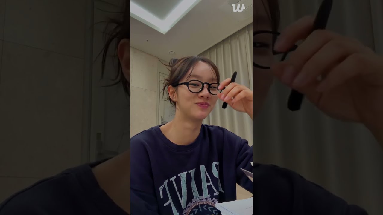 Hyeri Weverse Live “ 다시🥹” Eng Sub