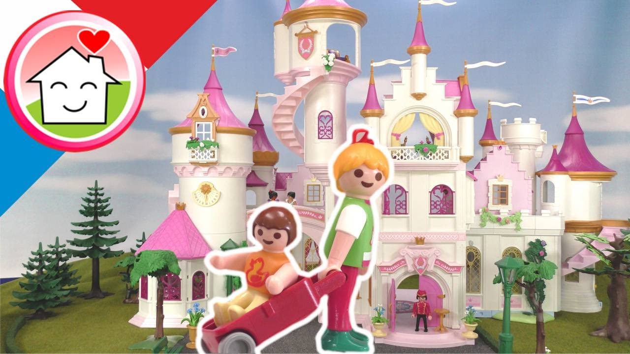 Playmobil en francais Vacances &agrave; l'h&ocirc;tel du ch&acirc;teau - Famille Hauser