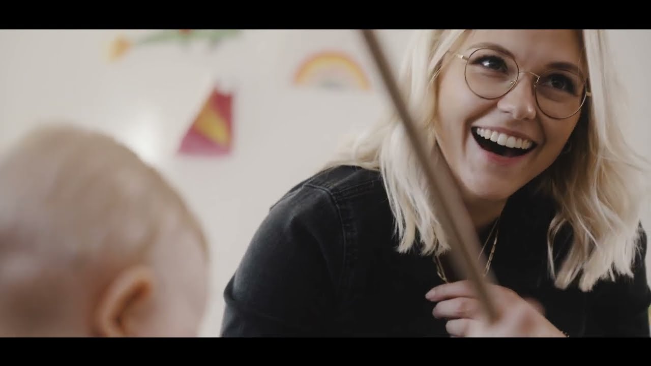 Sinnvoller Einsatz für Kinder - Claudia vom Kinderschutzteam des Kreisjugendamtes