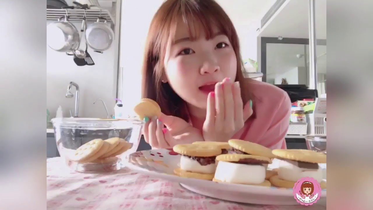 KhunKai&rsquo;s Kitchen EP09 : S&rsquo;more / KaimookBNK48