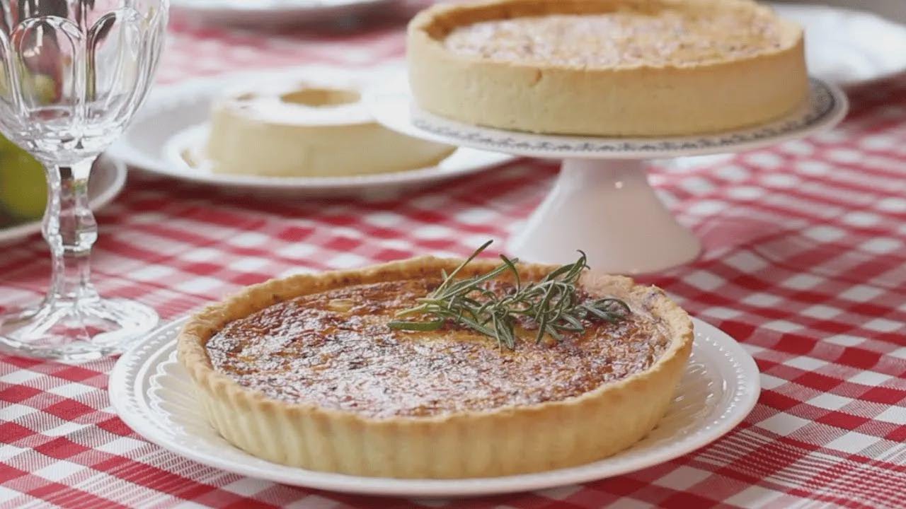 The Ultimate Savory Quiche for Hosting Friends