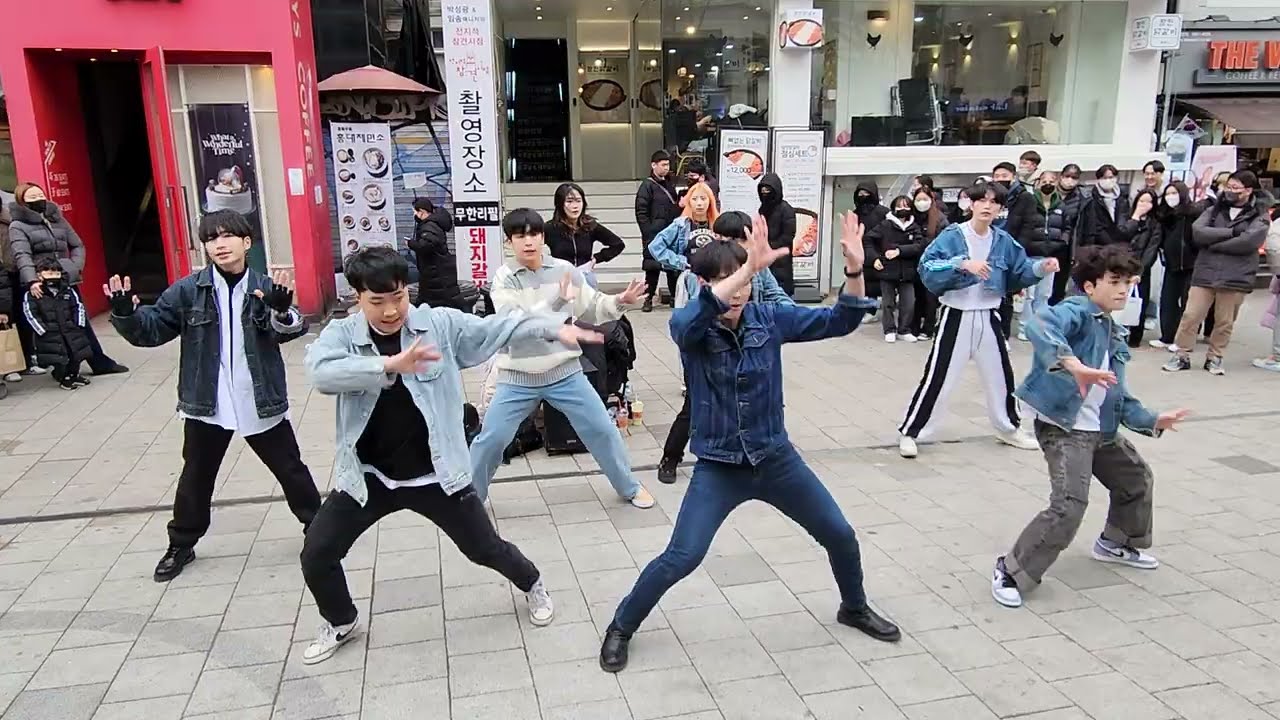 20230129 Sun. HAF#하프(고공비행) Hongdae Busking 홍대 버스킹 SnowHorse#눈말 154219