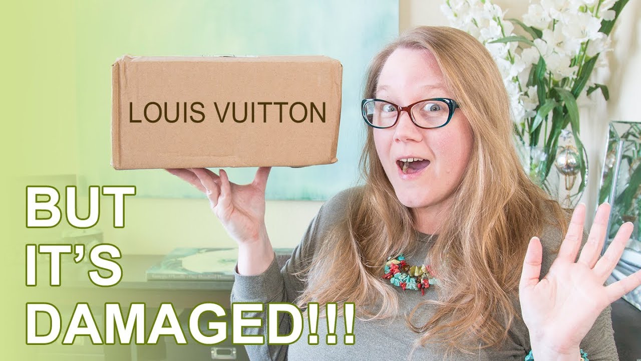 Louis Vuitton UNBOXING || Louis Vuitton Pochette Accessoires NM epi || Autumn Beckman