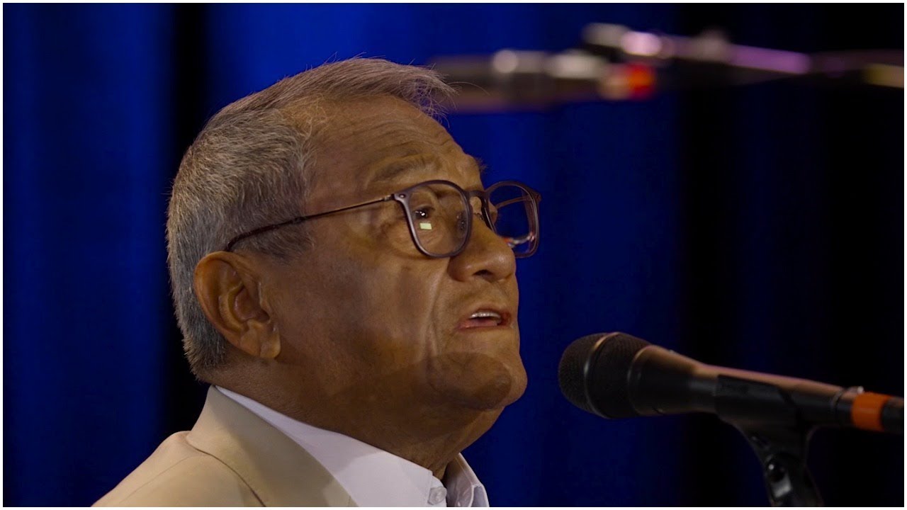 Armando Manzanero - Esta Tarde Vi Llover (Live at Berklee)