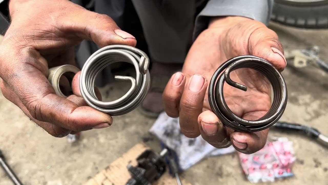 Honda damaged kick spring replacement full details #viral #foryou #honda #everyone 