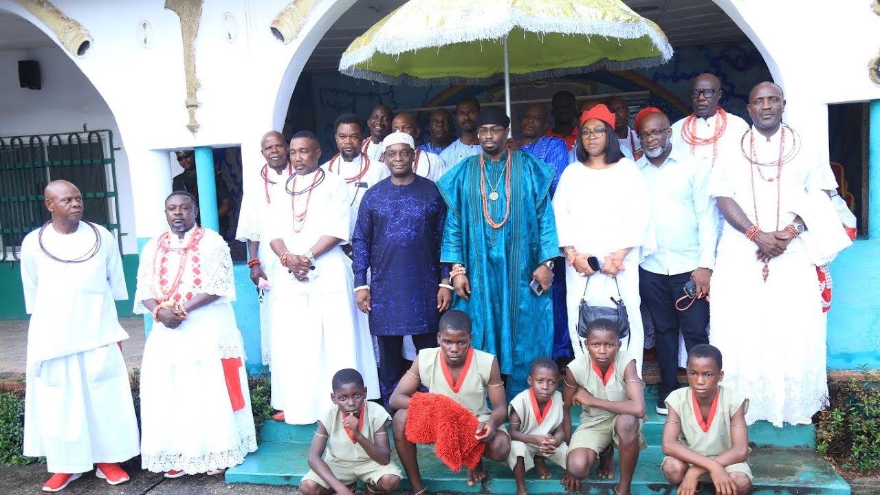 Dein Of Agbor Kingdom Play Host To Ovie Of Ewu-Urhobo Kingdom, HRM Clement Ikolo Urhukpe 1.