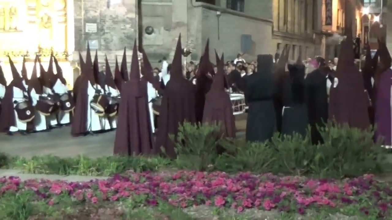 Semana Santa Zaragoza 2023 Calvario Lunes salida