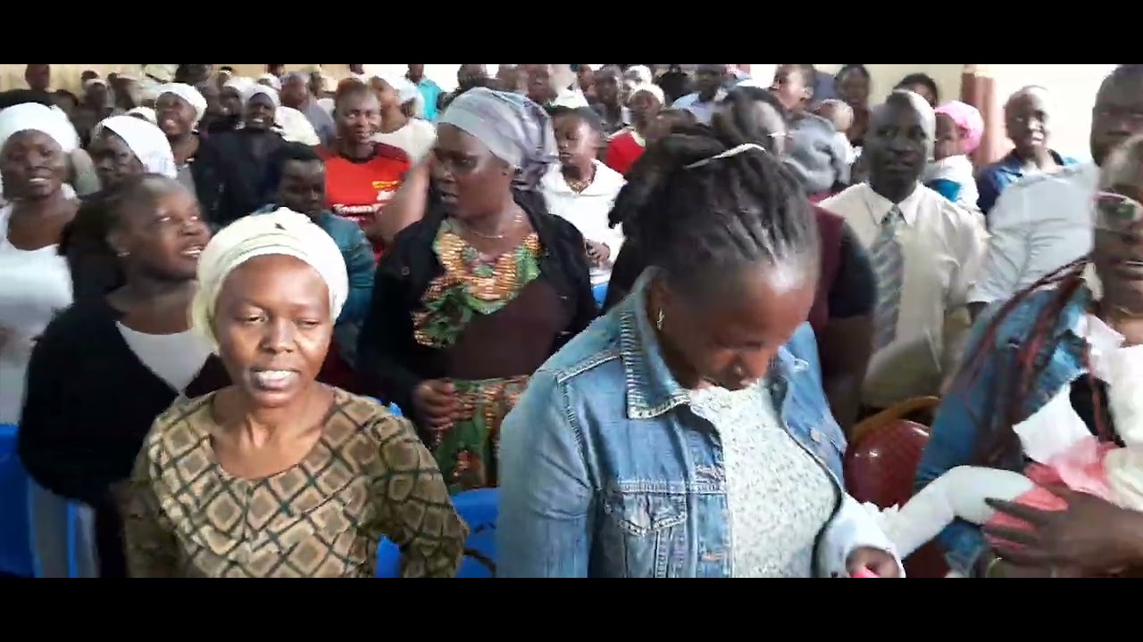 POWERFUL  LUHYA PRAISE 🎵 SONGS-DARAJANI PAG CHURCH KIBERA. ..DEACON MUSOMA LEADING 