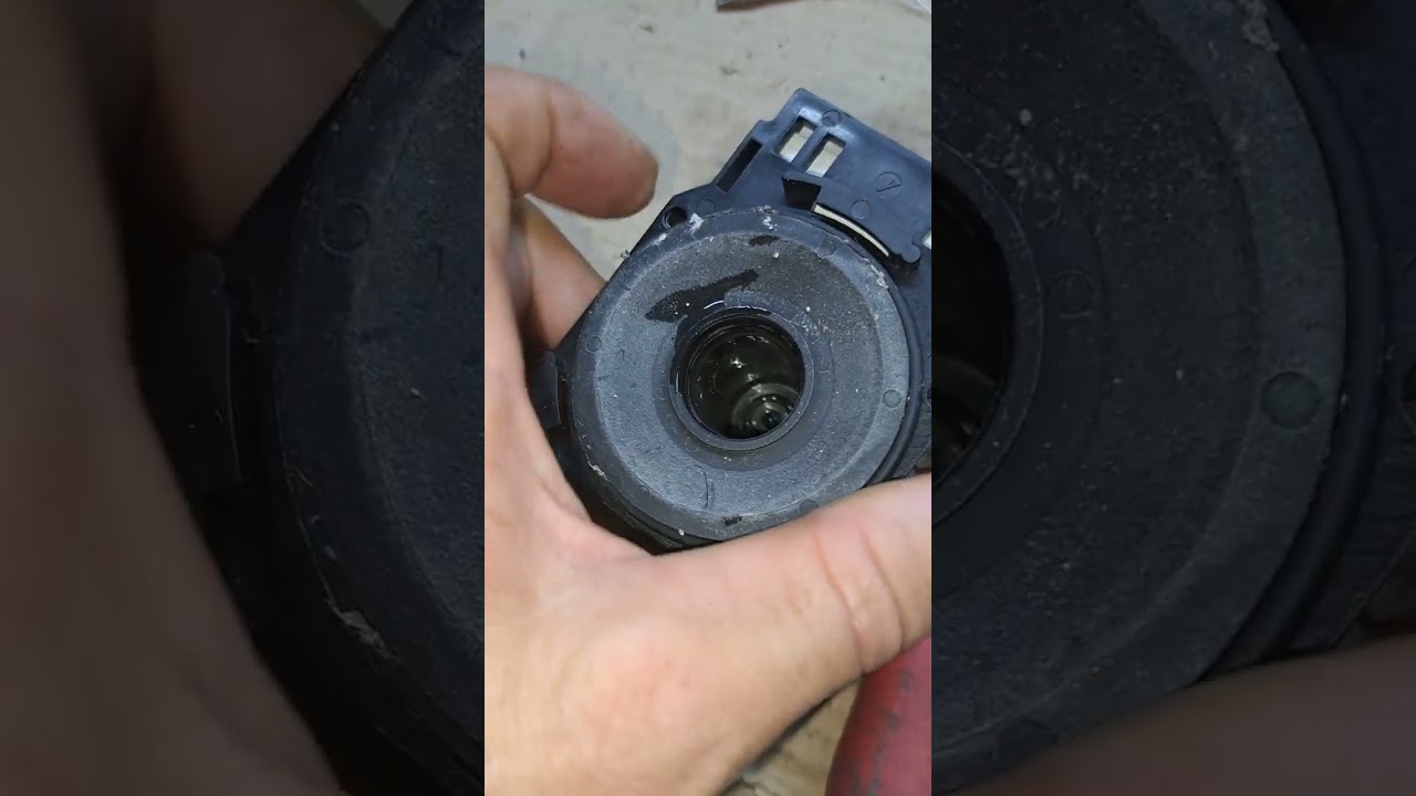 Lava e seca electrolux n&atilde;o esgota e  n&atilde;o centrifuga lse09.