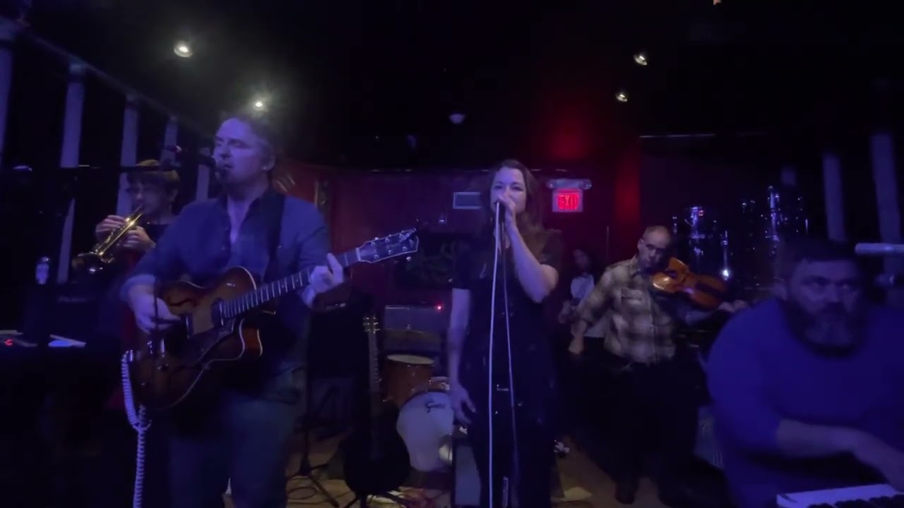 Hallelujah the Hills with Cassie Berman & Peyton Pinkerton - 