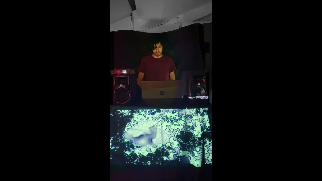 el jardin de vez en cuando en enjambre - 07 Feb 2026