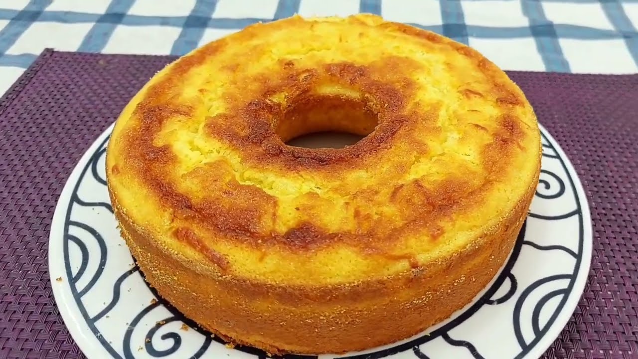 Bolo de milho de latinha com queijo