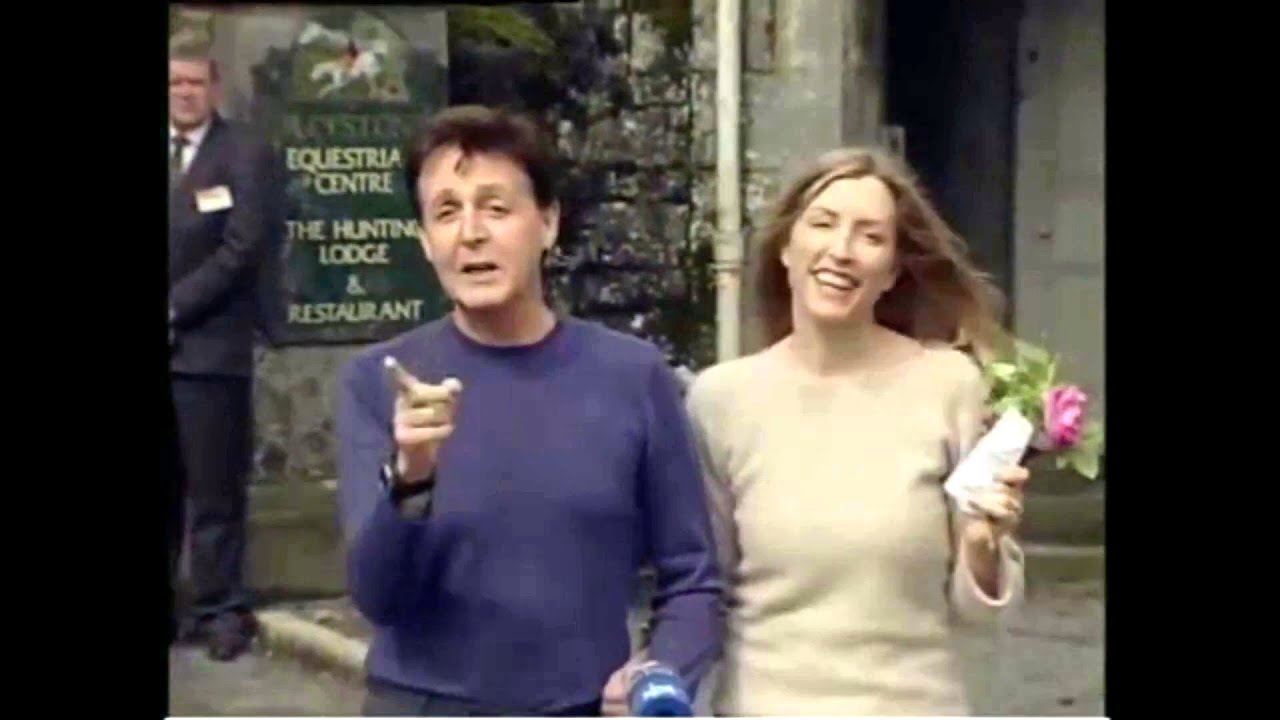 Paul McCartney Weds Heather Mills at Castle Leslie, Co. Monaghan, Ireland 2002