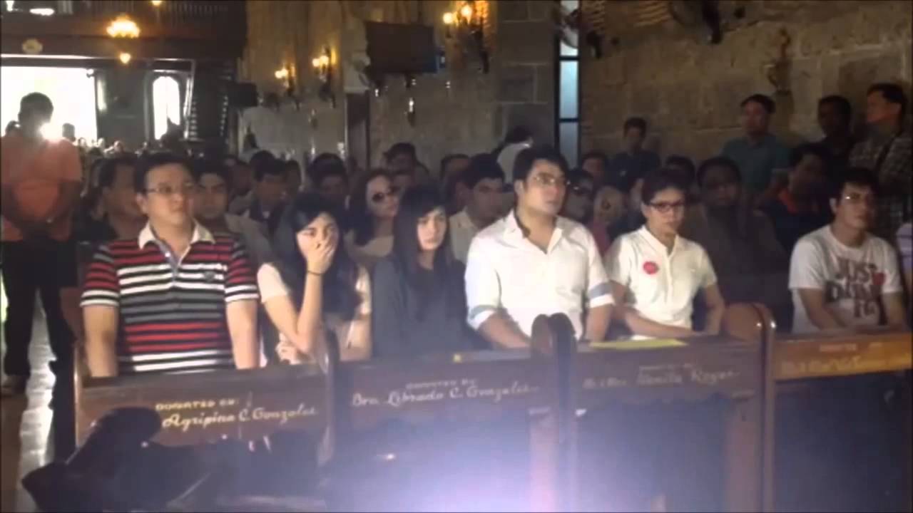 Revilla, family pray at Bacoor church before heading to Sandigan