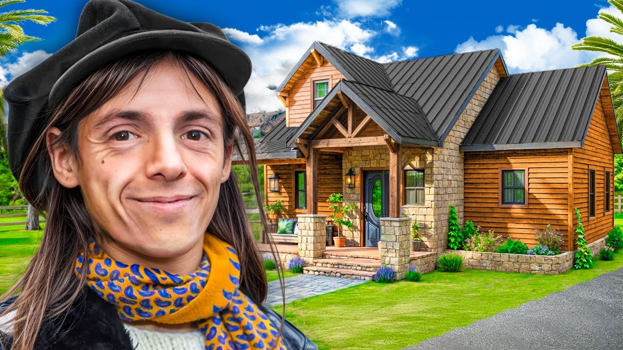 What You Didn't Know About Lucio Corsi From Eurovision