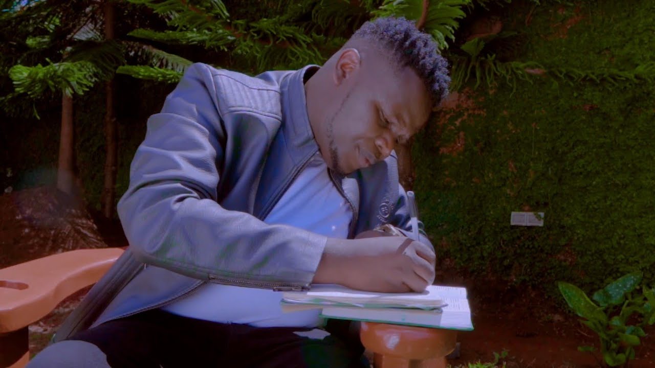 ITHAGA | MOSEH WORSHIPPER | SMS SKIZA 69814447 TO 811 OFFICIAL VIDEO. #kikuyusongs #ithaga #viral 