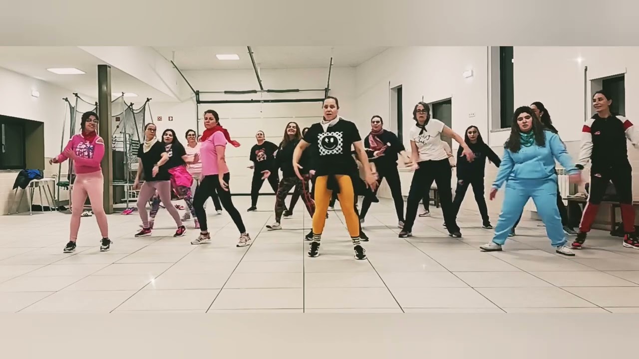 Ficar Óai (D.A.M.A. feat Zé Amaro) ANA SEGURA 