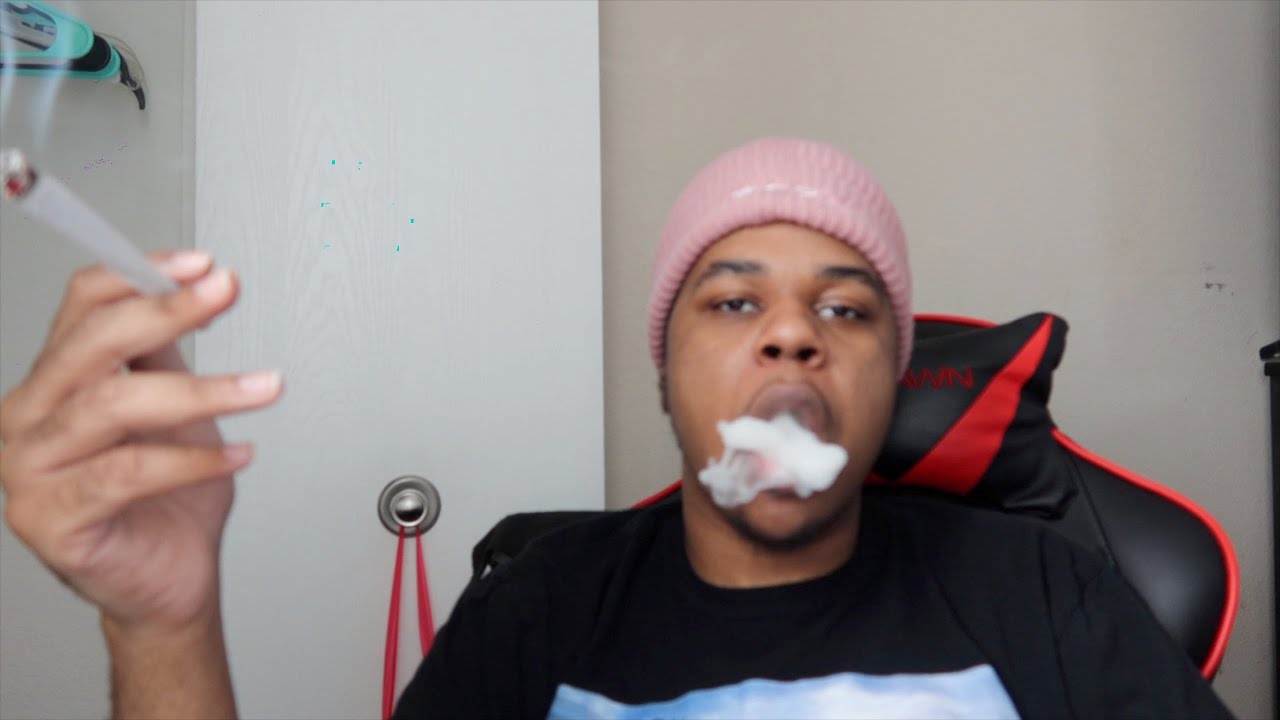 Mid day Blunt Smoke Sesh + Rant Hotbox