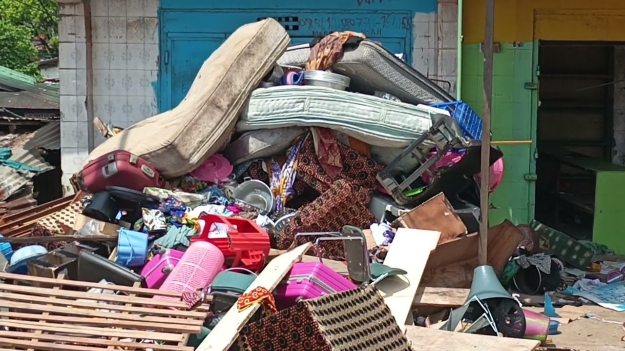 Breaking Tension: Court Eviction Chaos Unfolds in Red Light, Monrovia Liberia