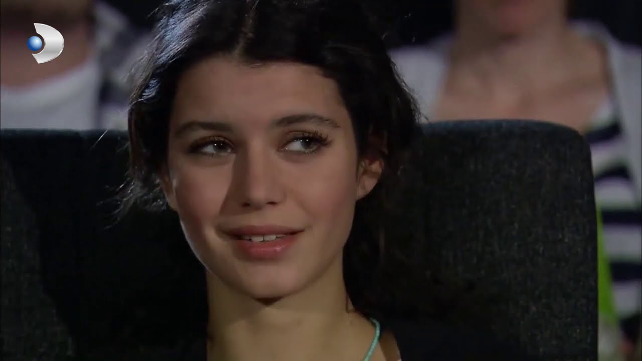 Fatmagul - Kerim and Fatmagül went to the cinema - Section 36
