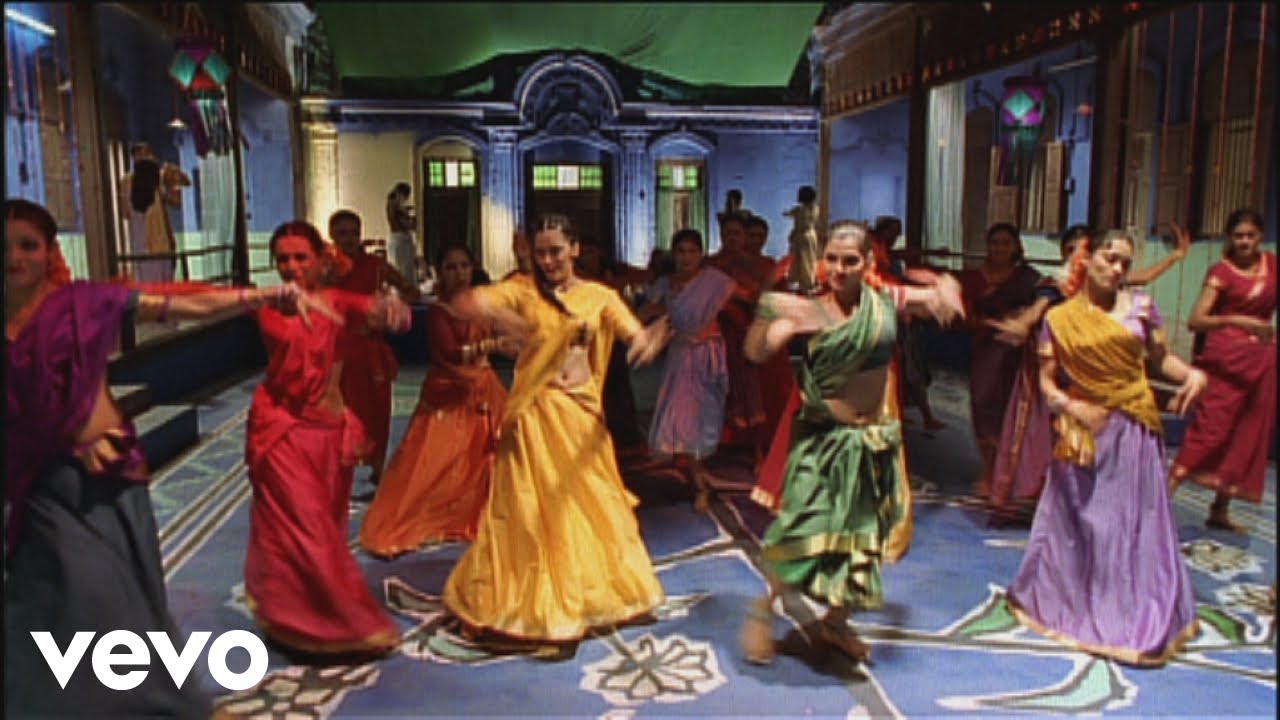 A.R. Rahman - Chinnamma Chilakkamma (Full Song Video)