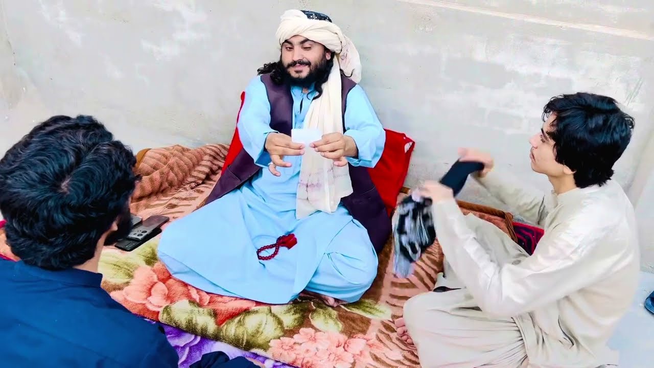 Peer saab2 Pashto funny short film 😃😃//aghajaan #and //syedsadam #youtubeshorts