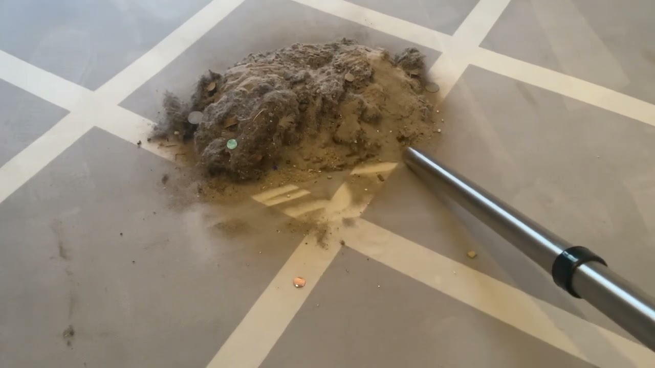 Henry Hoover | Natural Dirt Mix | Mess Test | Vacuuming |