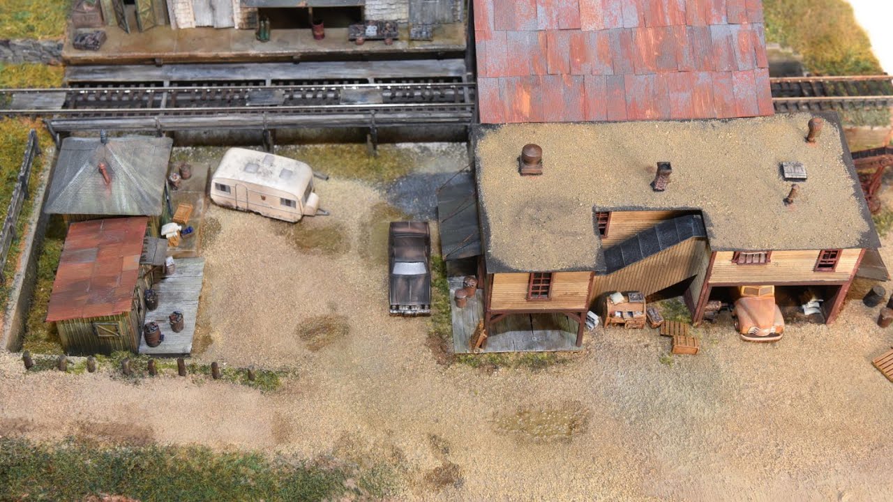 Baxter's Building Supply from Fine Scale Miniatures build in HO Scale with Diorama (Jewel Series)