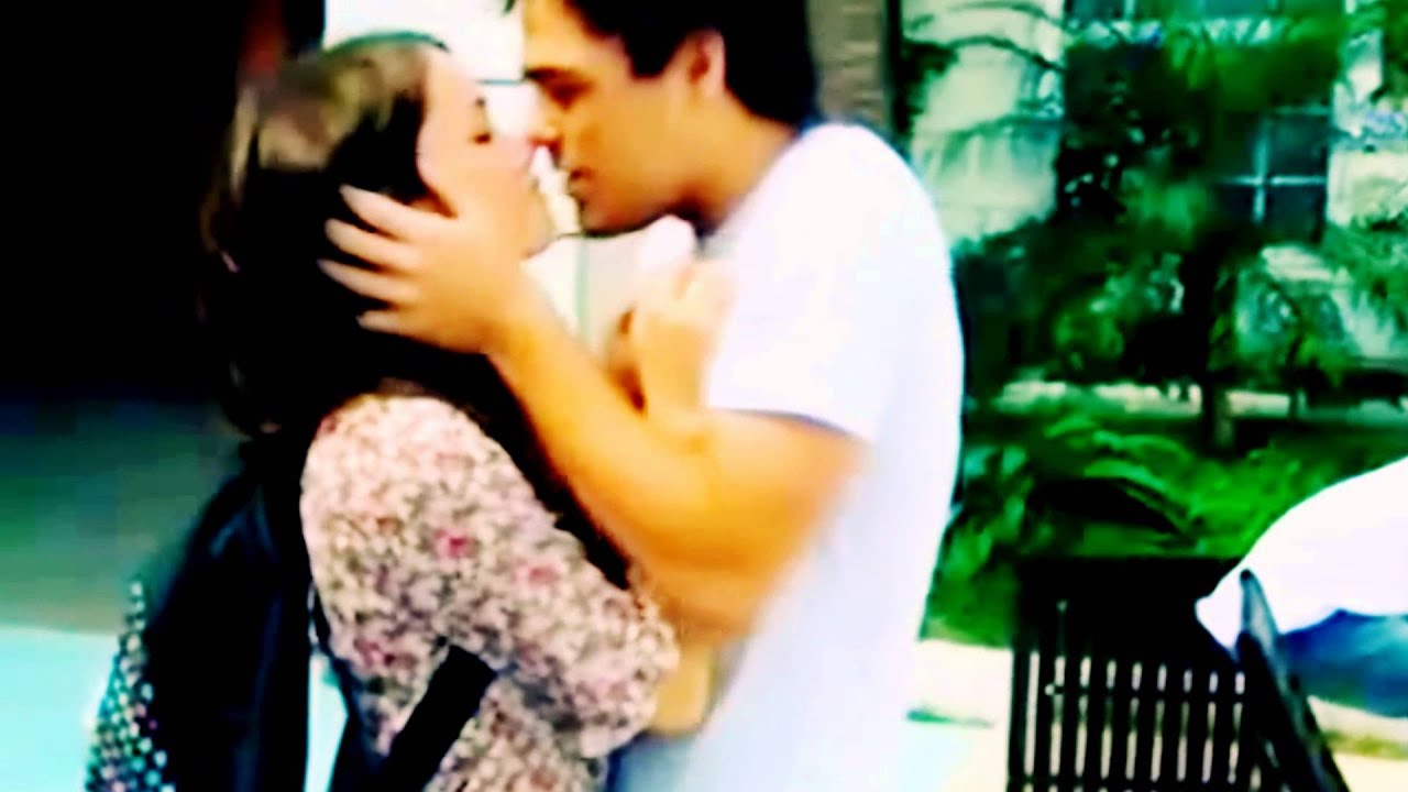 Mar y Thiago -  Falling Slowly