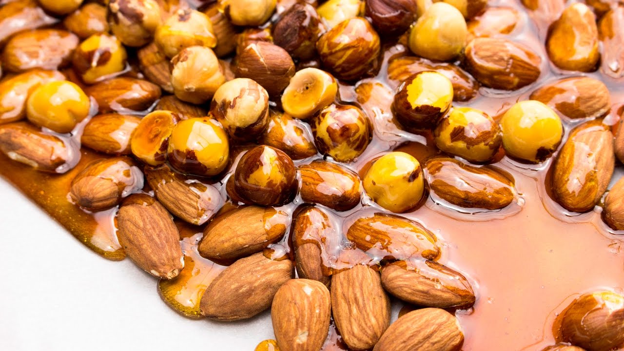 French Almond & Hazelnut Praline