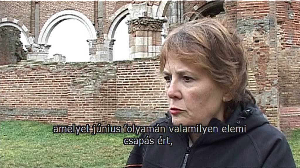 2014 12 10 Restaurálják az aracsi pusztatemplom rozettás ablakát