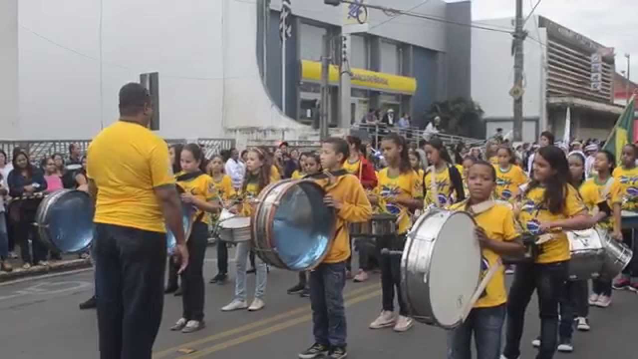 Desfile C&iacute;vico - Piratininga - 119 anos!