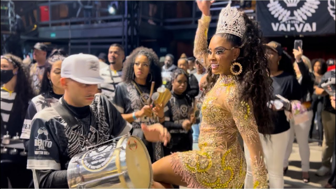 Coroação de Madu Fraga Rainha de Vai Vai para o carnaval 2024!