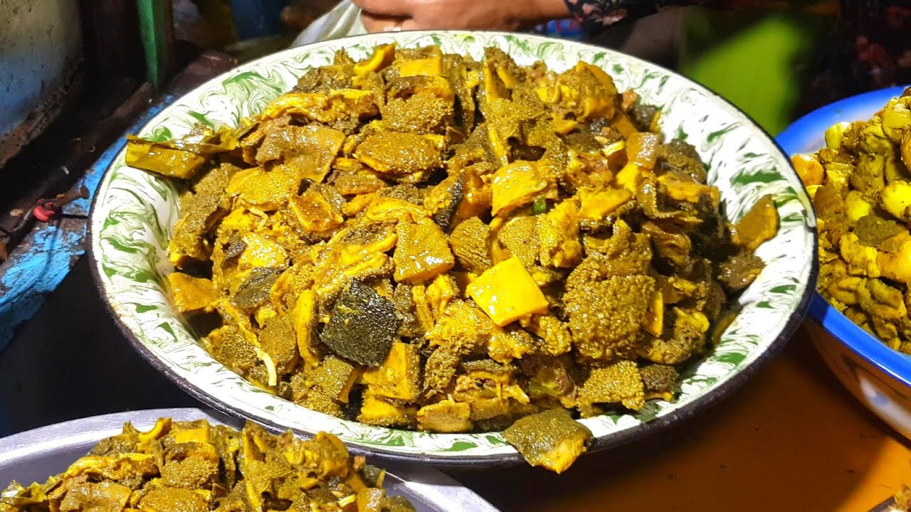 BELUM BUKA SUDAH BANYAK YG NUNGGUIN !! JUALAN DI EMPERAN TROTOAR - Nasi Campur Mak Surat Ningsih