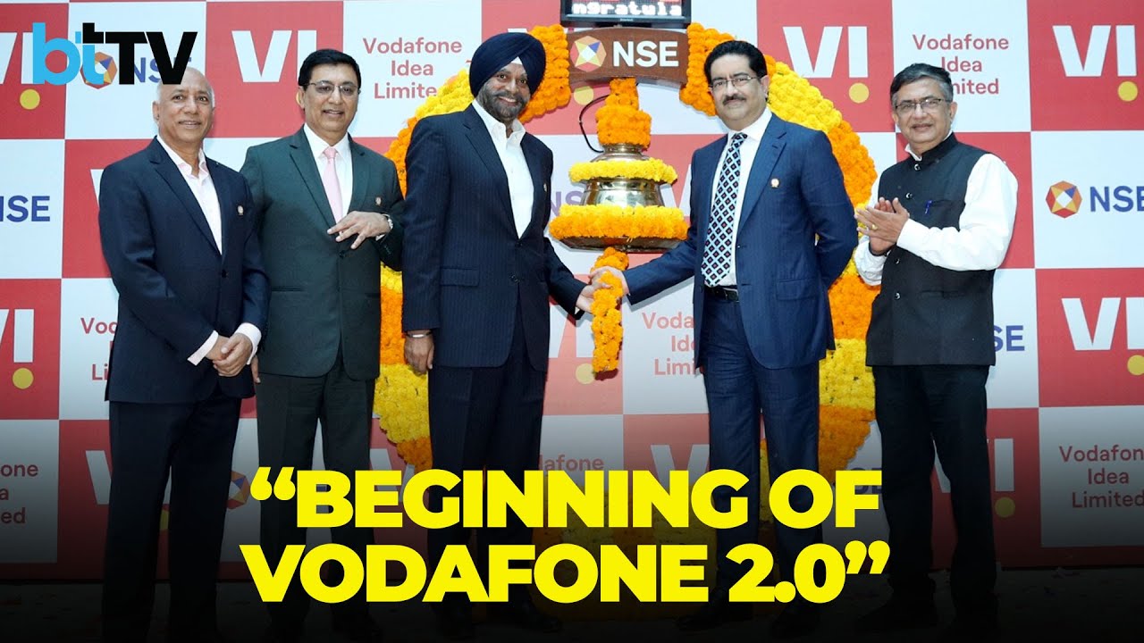 Aditya Birla Group Chairman K M Birla Celebrates The Mega FPO Of Vodafone Idea