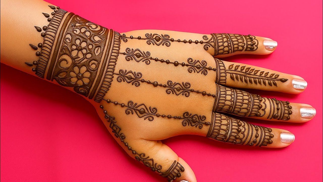Simple back hand mehendi designs😘 #mehndi #henna #mehndidesign #viralvideo #muskansart#trending #yt 