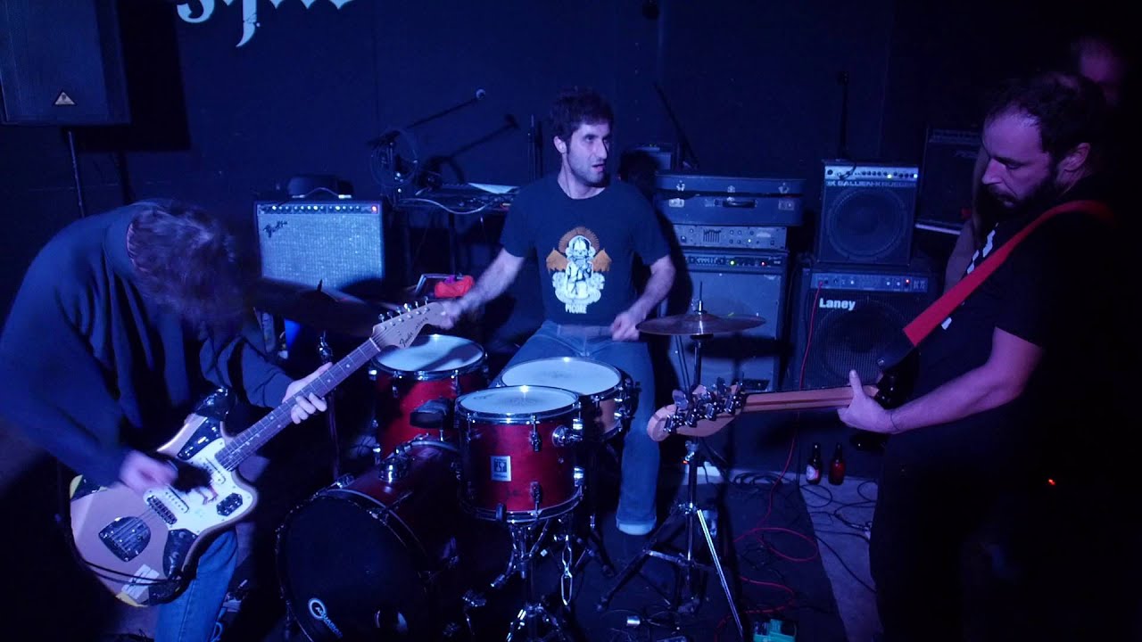 dUAsSEMIcOLCHEIASiNVERTIDAS @ stronghold