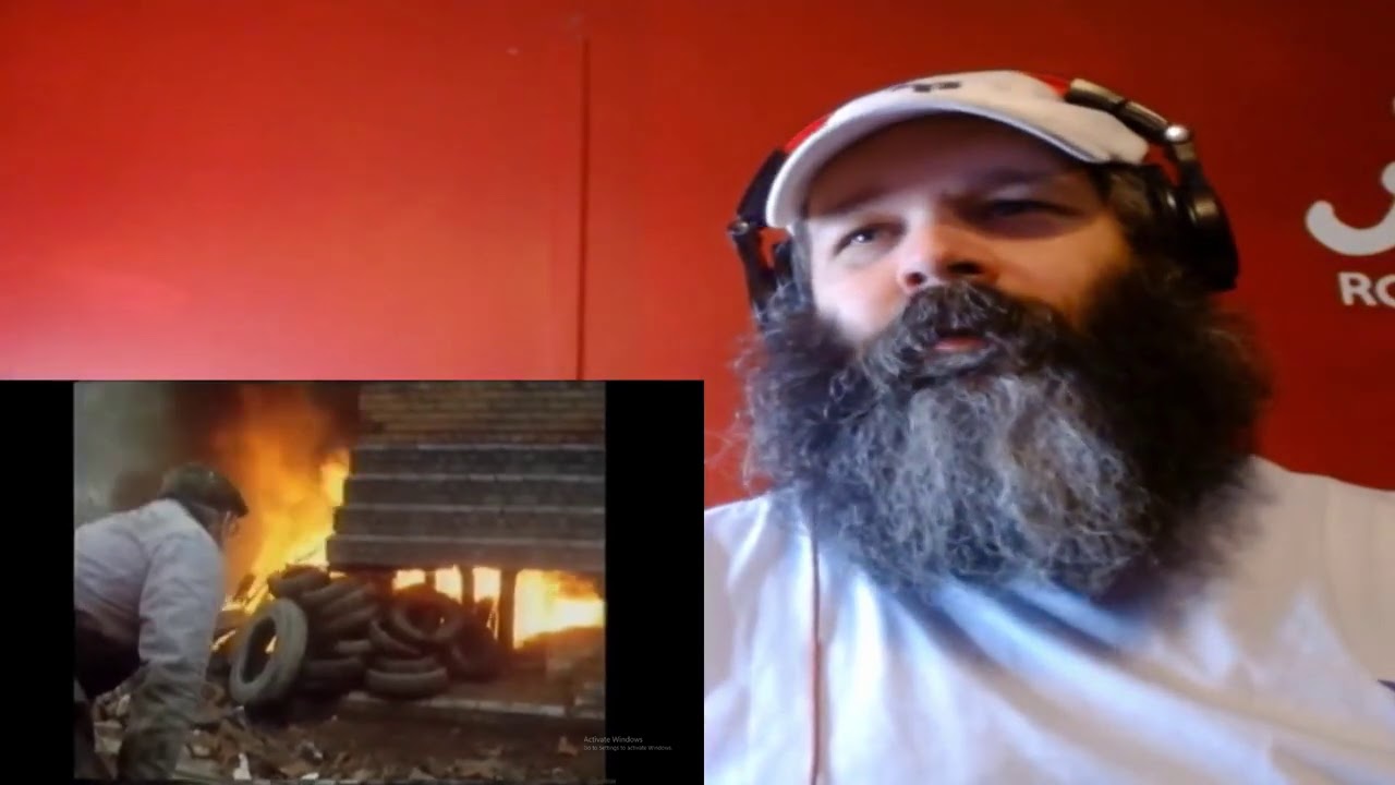 American Reacts to Fred Dibnah How to Bring Down a Chimney Stack