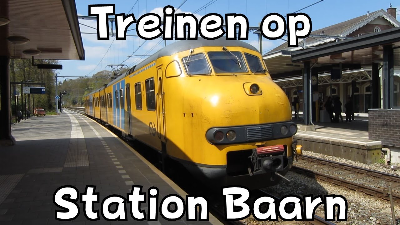 Treinen op station Baarn