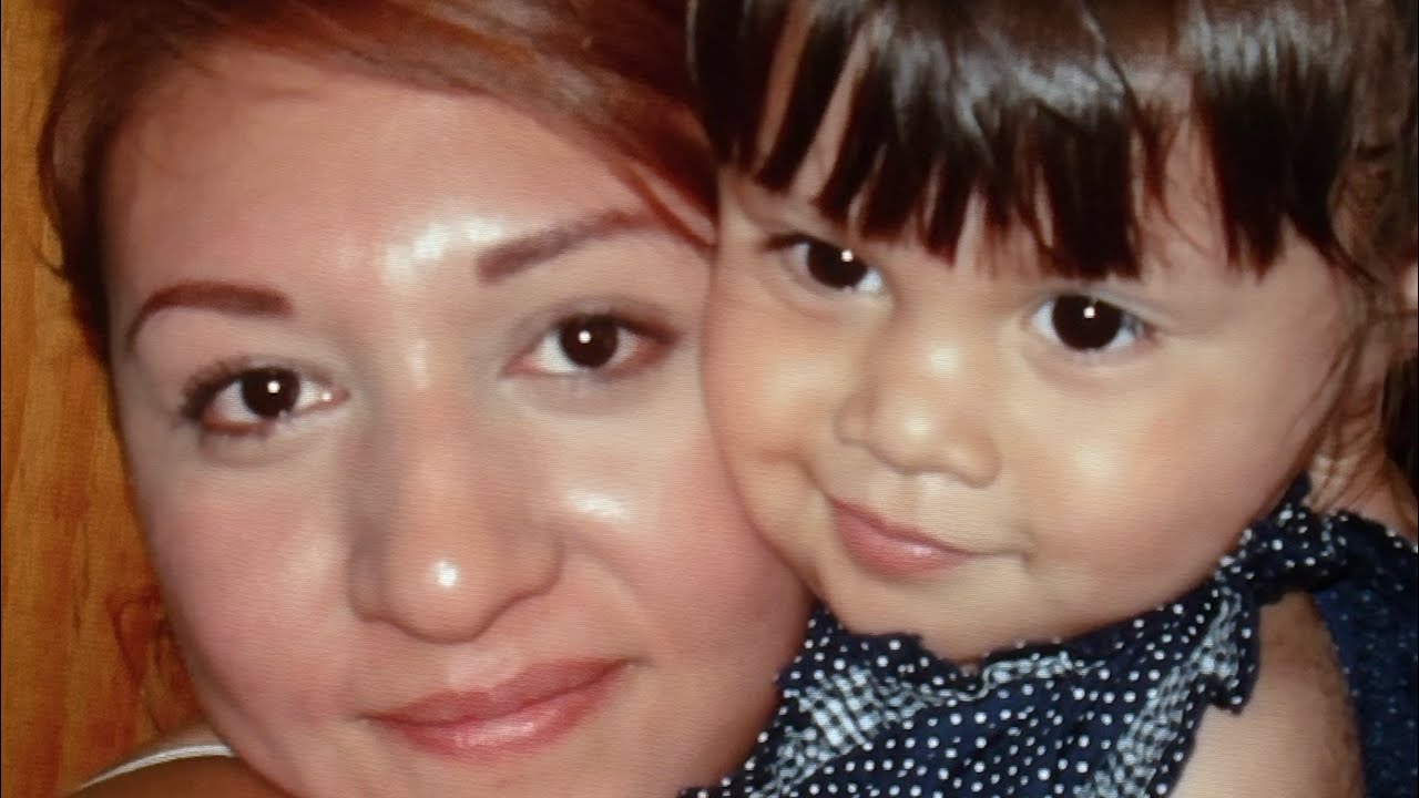 Motherhood (Maternidad) Video/ Documental 