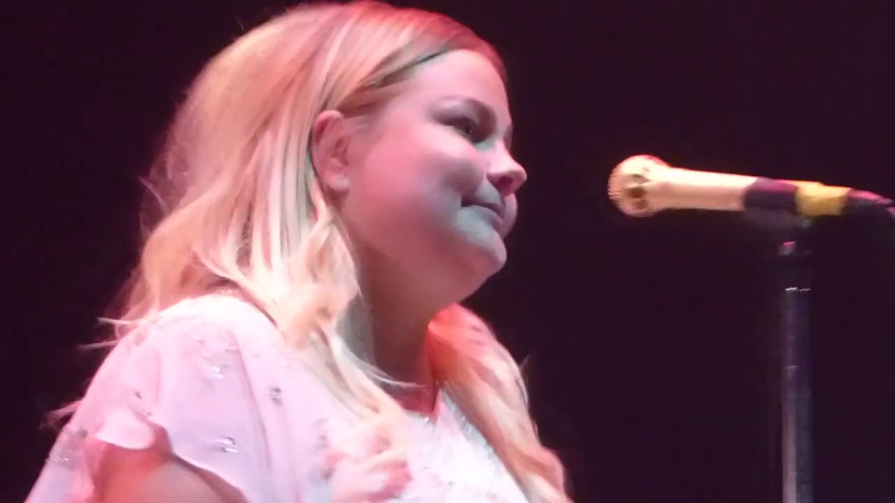 SARAH KLANG 2019 - MIND - Opening for FIRST AID KIT - STOCKHOLM - GLOBEN - 26 Januari