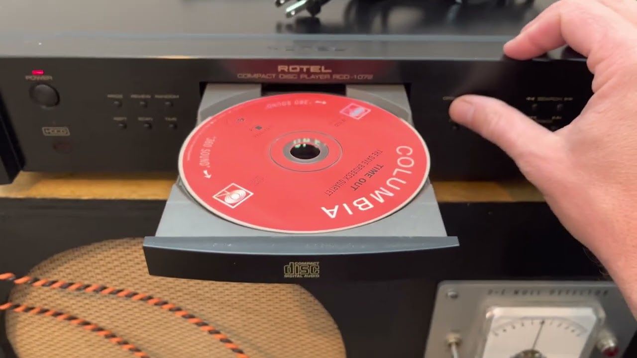 Rotel RCD-1072 CD Player Test Video