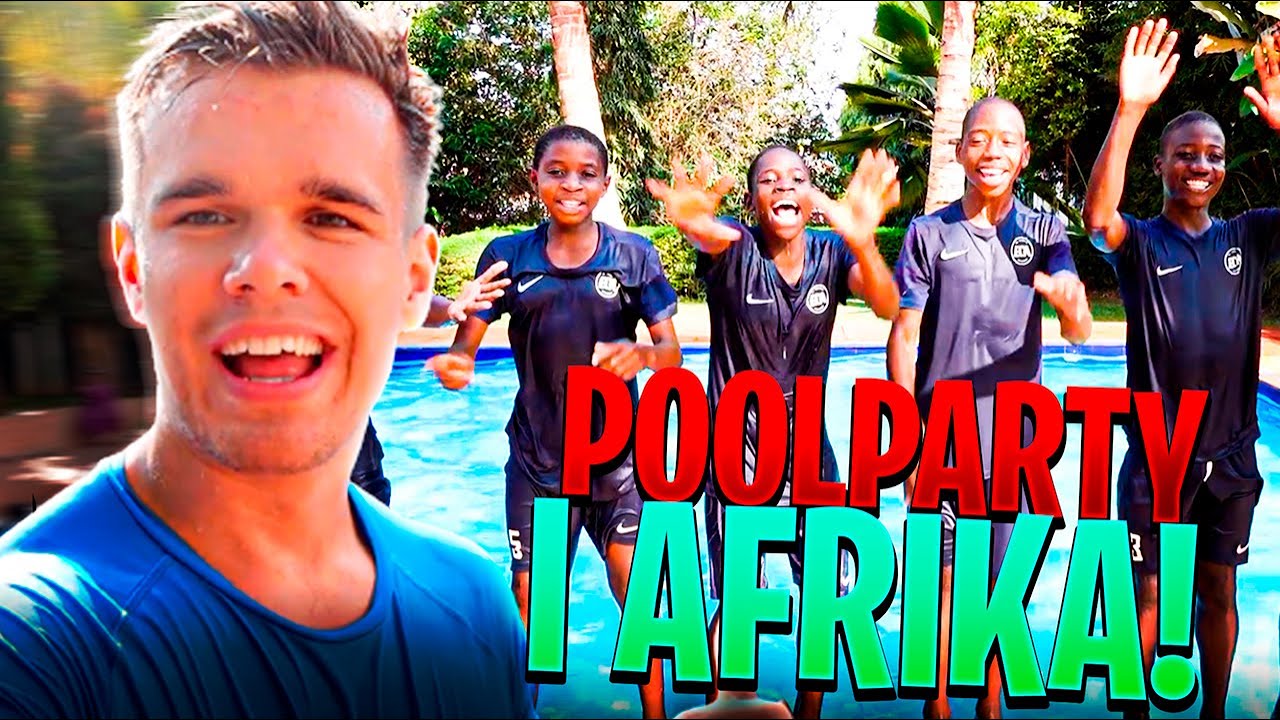 OVERRASKKER BØRN I AFRIKA MED POOL PARTY!