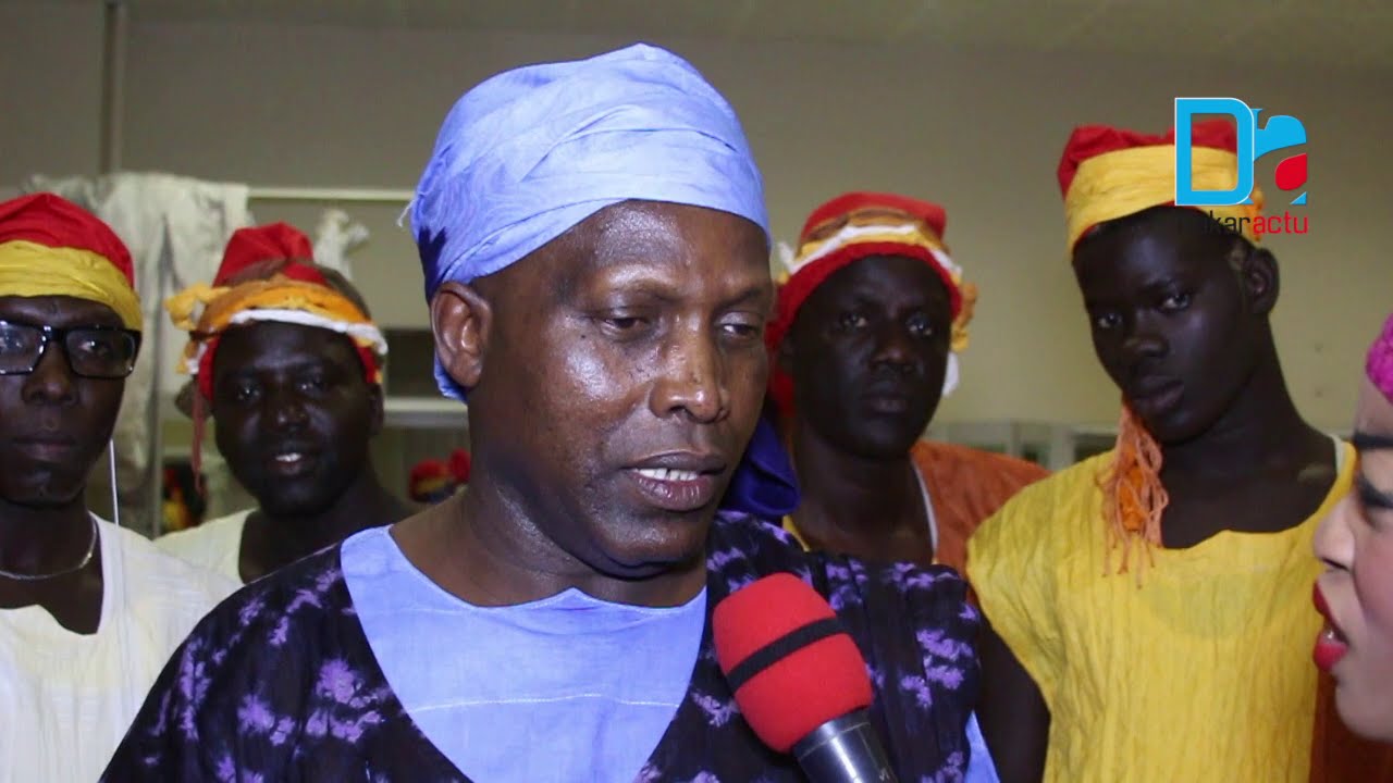 Prestation de Assane Thiam et ses 50 Tamas lors de la soirée de clôture de 