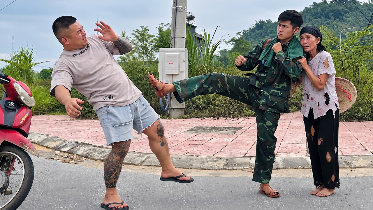 Veteran Came Home to Find His Grandma Bullied&mdash;He Risked His Life to Defend Her