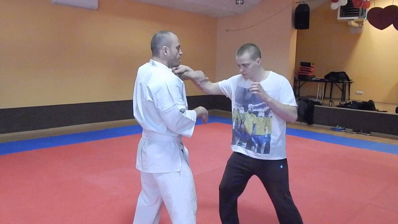 Znaczenie  uke. Błąd w karate. Uke to nie blok.