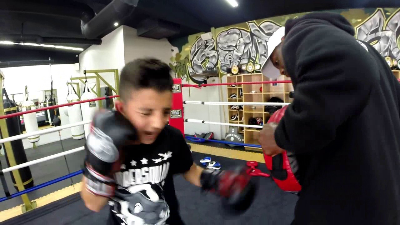 #1 ranked in the U.S.A Julius Ballo of Bomber Squad San Diego EsNews Boxing