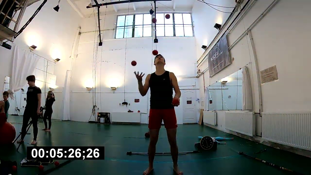 5 ball world record, 3h 44m 46s